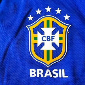 BRAND NEW NIKE BRASIL BRAZIL PLAYER EXCLUSIVE SIZE M